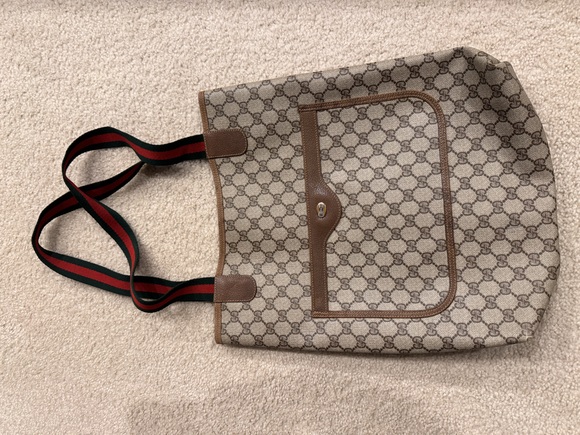 Gucci Handbags - Authentic Gucci sherry line tote